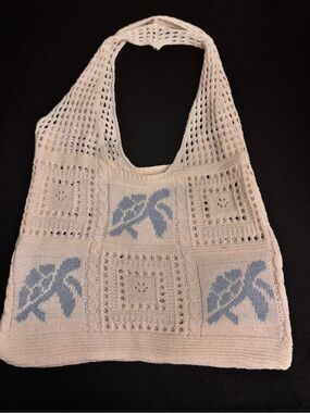 Cream Knit Turtle Motif Tote Bag